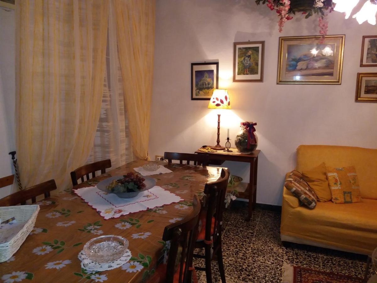 キャンニCasa Tarriniアパートメント エクステリア 写真